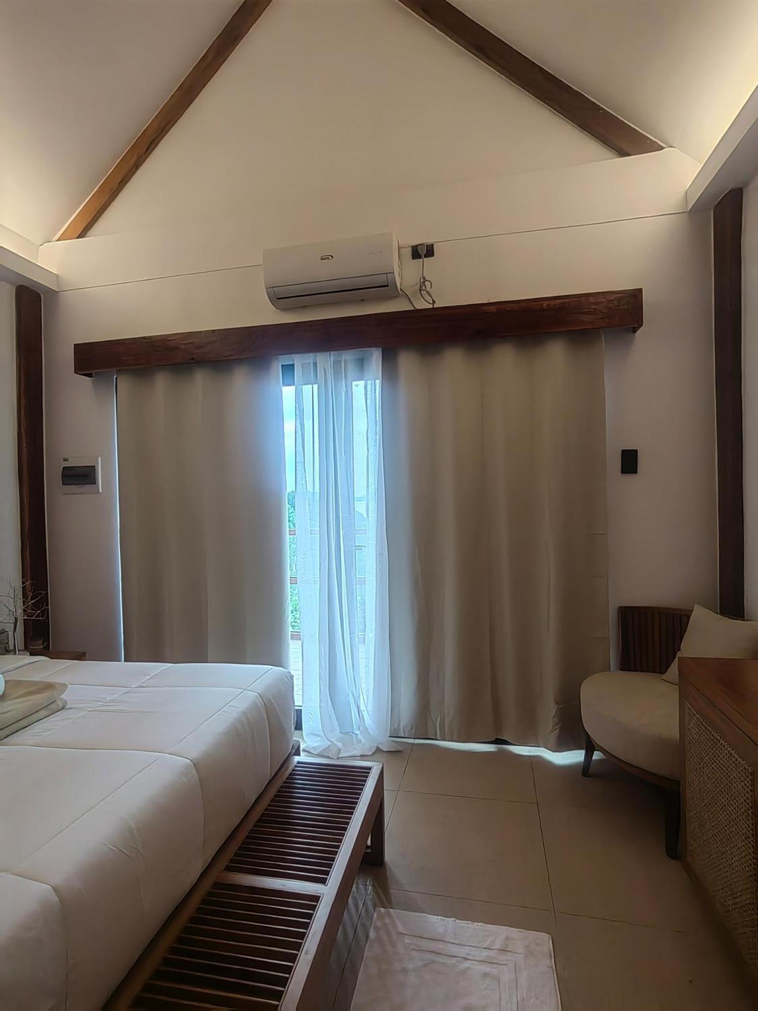 89 Villas El Nido Luaran gambar